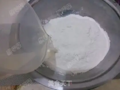 Make Green bean sand, little circle step 1