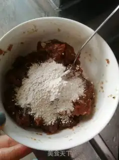 Make Black pepper pork sausage step 3