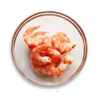 Make Vegetable seafood spring rolls step 11