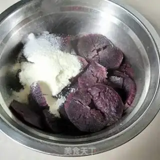Make Milky potato pie step 2