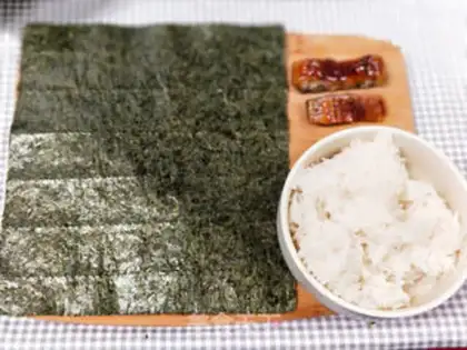 Make Eels sushi step 6