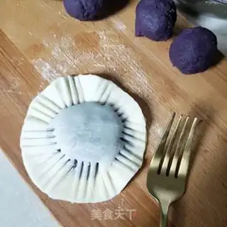 Make Milky potato pie step 8