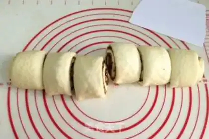 Make Cinnamon rolls step 10