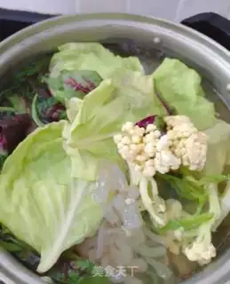 Make Low-fat nut salad step 2