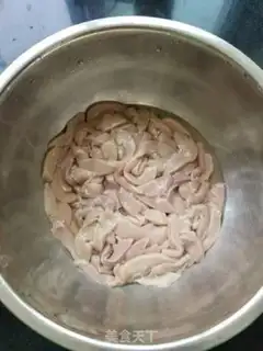 Make Garlic hips step 1
