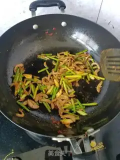 Make Garlic hips step 5