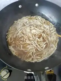 Make Bone soup noodles step 3