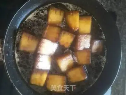 Make The original cream cake step 4