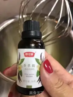 Make The original cream cake step 5