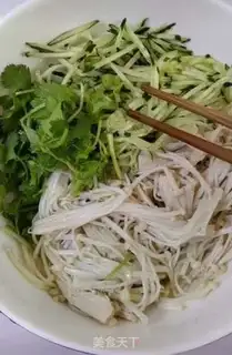 Make Frozen needle mushrooms step 3