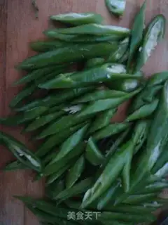 Make Piper peppers and sausages step 1