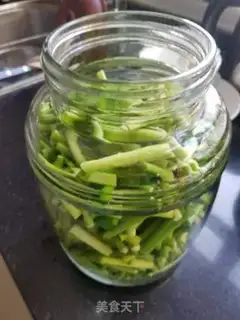 Make Pickles and garlic step 1