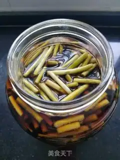 Make Pickles and garlic step 4