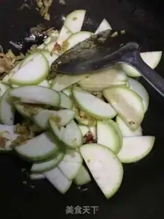 Make Shrimp Pizza step 4
