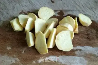 Make Roast croissants step 1