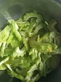 Make Scrambled eggs step 0