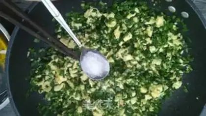 Make An egg box of celery step 8