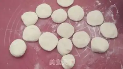 Make An egg box of celery step 9