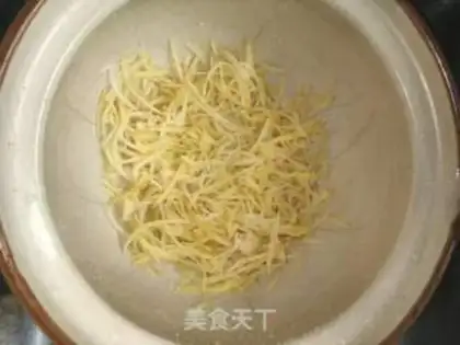 Make A grapefruit honey tea step 4