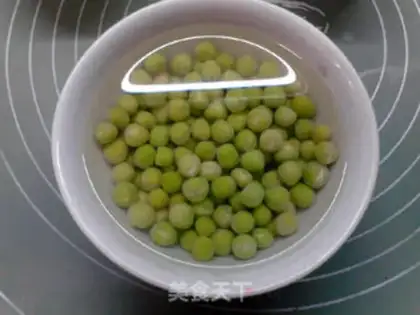 Make Pork pea rice step 1