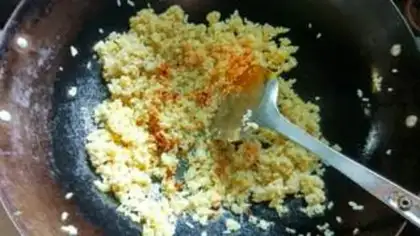 Make Spicy sauce and rice step 5
