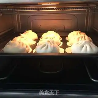 Make Plum and pork buns step 7