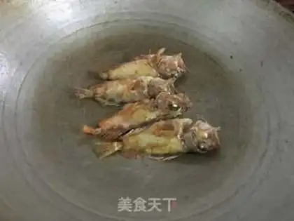 Make Brick fish soup step 3