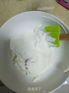 Make Fruit cream cake step 14
