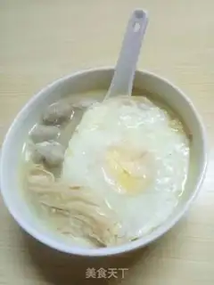 Make Arsenic egg meatball soup step 4