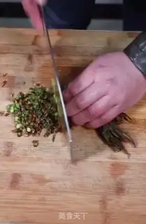 Make Fried eggs step 1