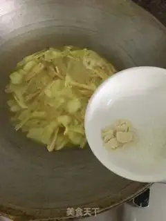 Make Thai curry shrimp step 7