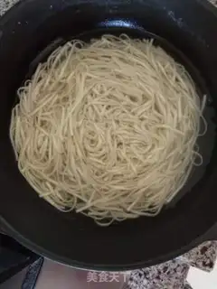 Make Spicy noodles step 4