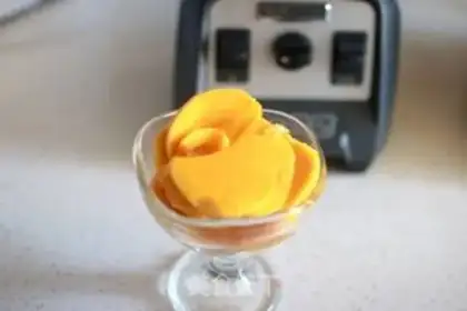 Make Mango smoothies step 0