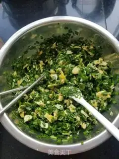 Make The egg box step 4