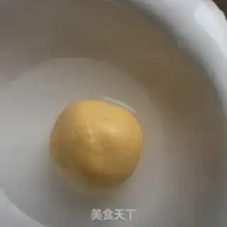 Make Pumpkin Bean Sandball step 5