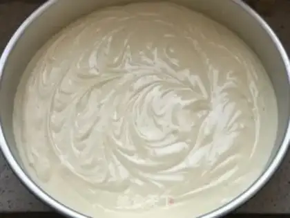 Make 12 inches of Twilight birthday cake step 11