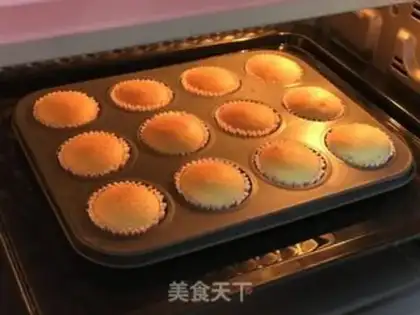 Make Yogurt cake step 18