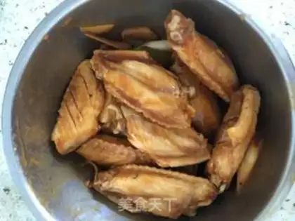 Make Black pepper chicken wings step 0
