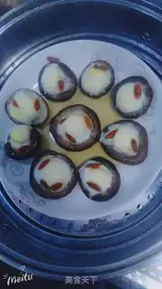 Make A mushroom nest step 2