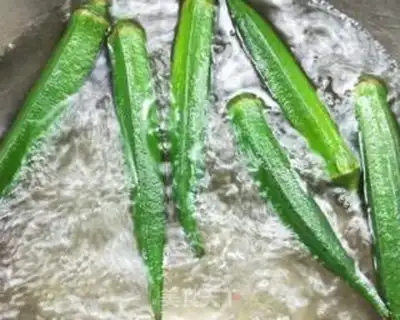 Make Sniffle pepper hand tore chicken step 4