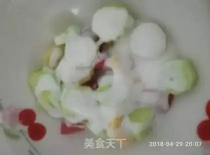Make Forestberry salad step 2