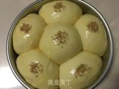 Make Lucky flower bread step 6