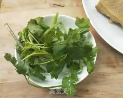 Make Sniffle pepper hand tore chicken step 10