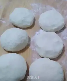 Make Cream egg pie step 7