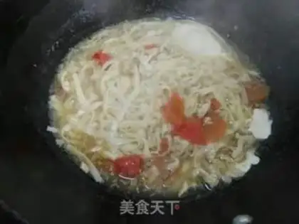 Make Tomato egg noodles step 8