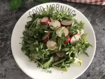 Make A grubby salad step 4