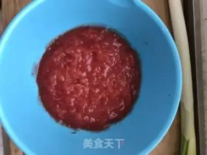 Make Tomato egg soup step 1