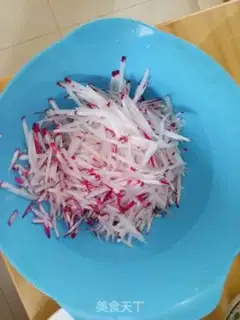 Make Sugar and radish step 1