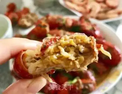 Make Garlic lobster step 9