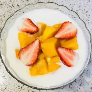 Make Yogurt mango step 1